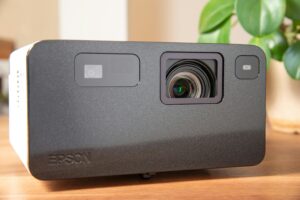 Full HD Portable Outdoor Movie Mini Projector